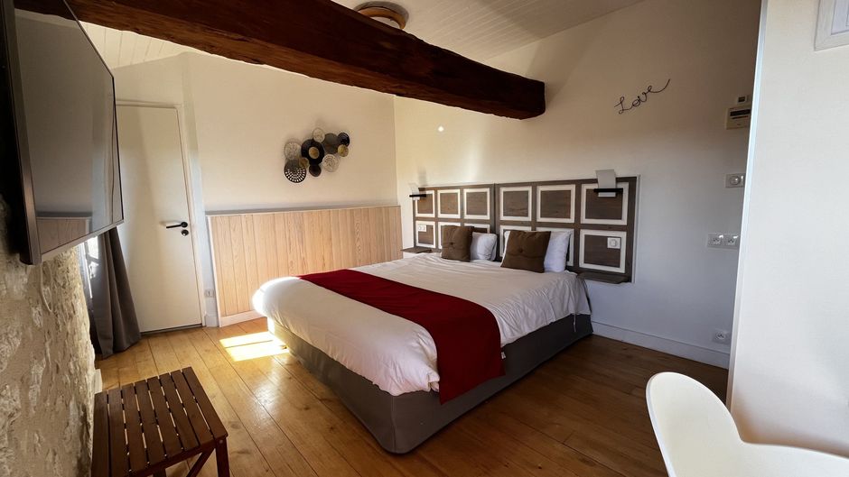 Hotel The Originals Pigeonnier du Perron Other