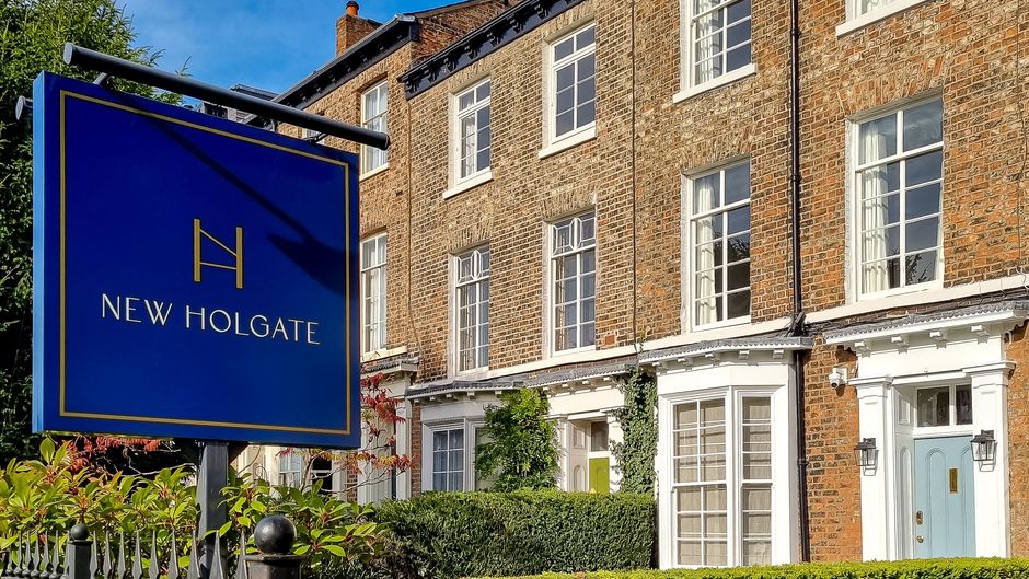 New Holgate Hotel Exterior