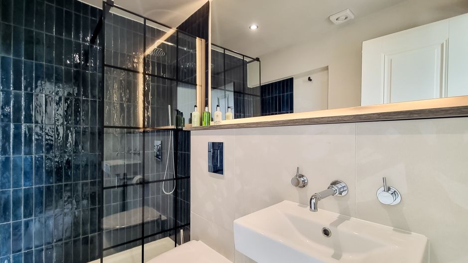 New Holgate Hotel Room