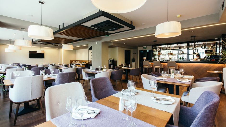 Central Point Hotel Restaurant
