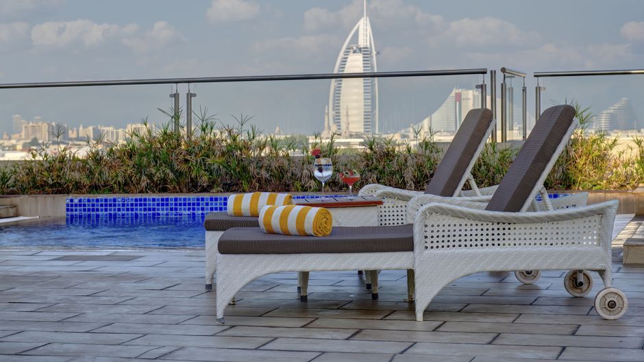 The Metropolitan Hotel Dubai Pool