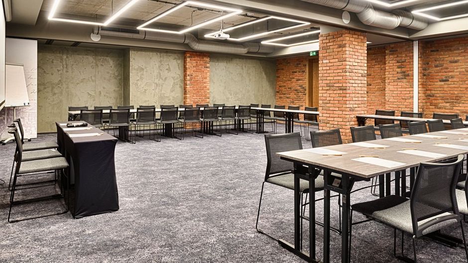 The Loom Hotel Lodz Meeting