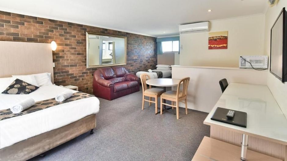 Coffs Windmill Motel Room