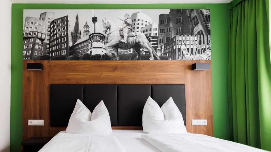 Hotel Bellevue Duesseldorf Room