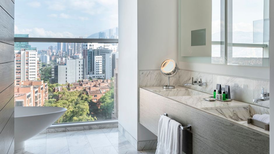 Medellin Marriott Hotel Suite
