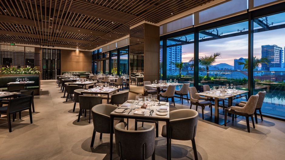 Crowne Plaza Danang City Centre Restaurant