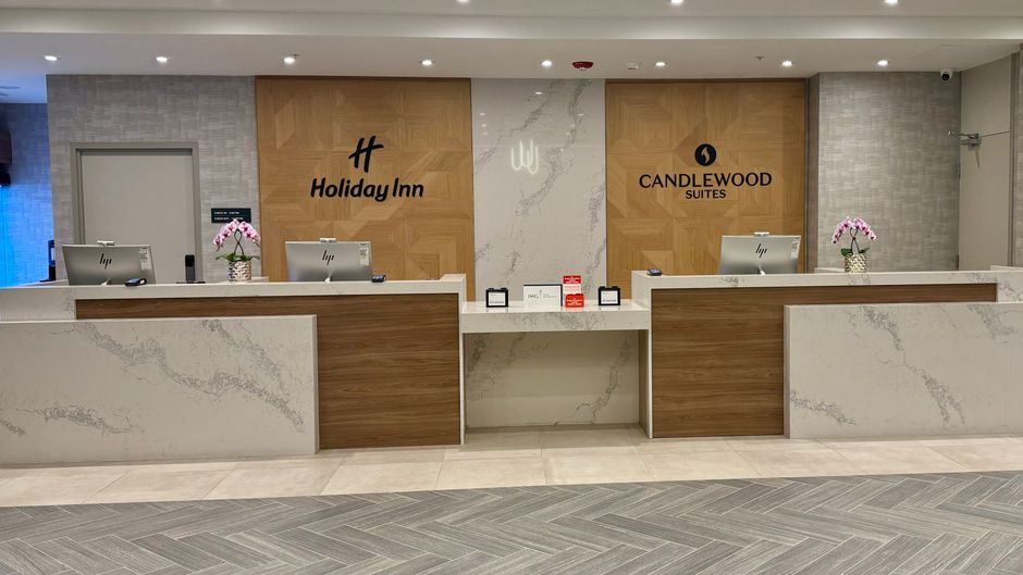 Candlewood Suites Conference Centre Exterior