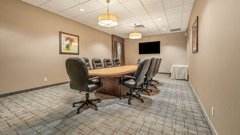Holiday Inn Lethbridge Meeting
