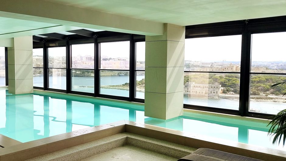 Land's End Boutique Hotel Pool