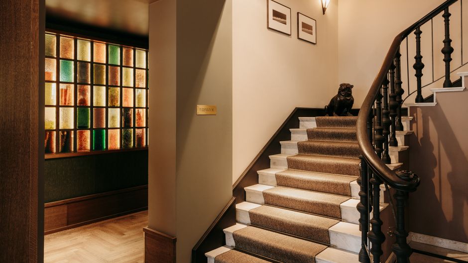 Chateau Royal Berlin Lobby