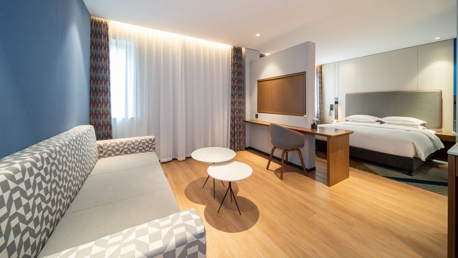 Holiday Inn Exp Pujiang Lianhang Rd Suite