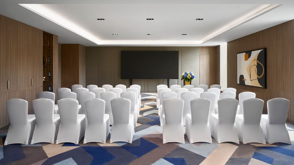 Holiday Inn & Suites Vientiane Meeting