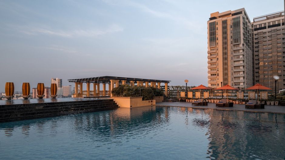 Grand FourWings Convention Hotel Pool