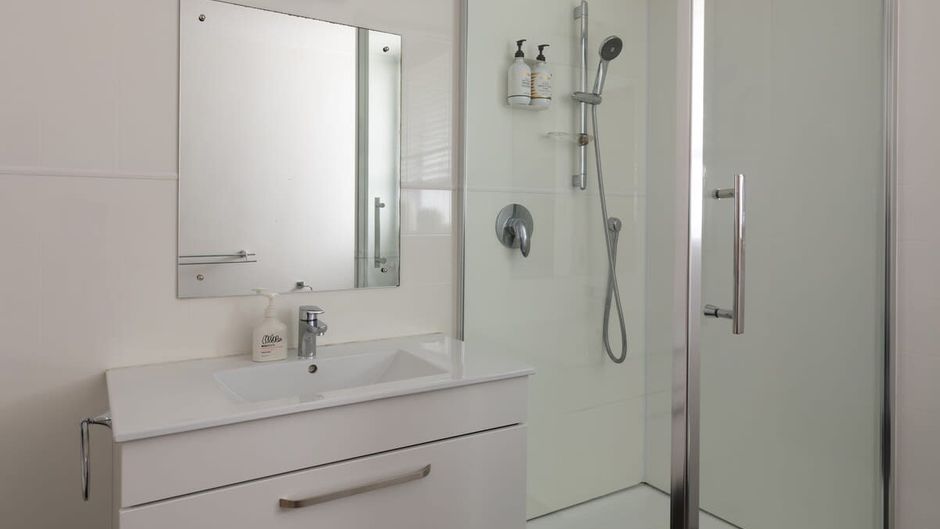 Stay Mission Bay Room