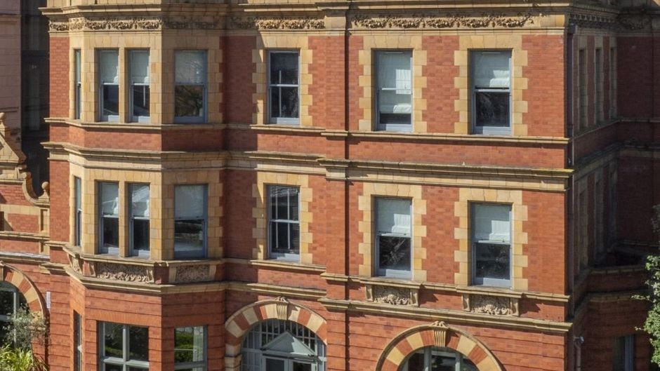 Dylan Hotel Dublin Exterior