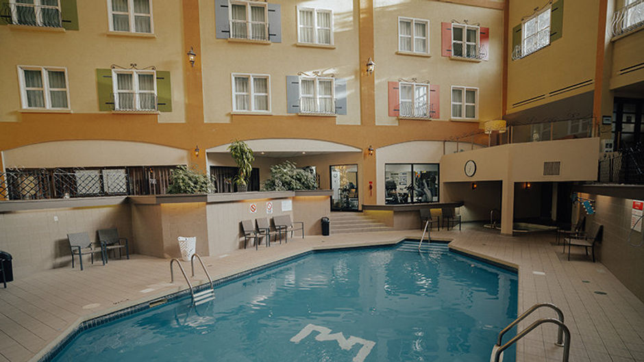 Chateau Bromont Pool