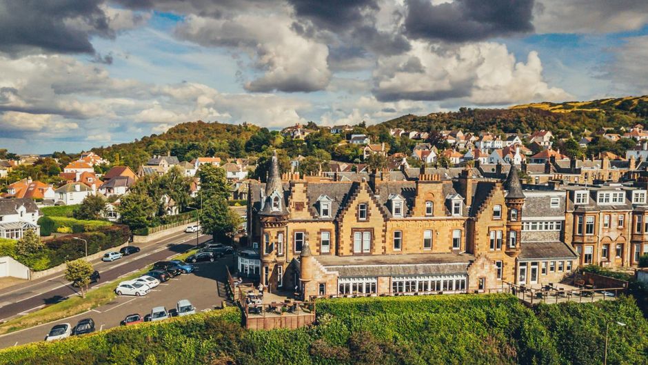 Braid Hills Hotel Exterior