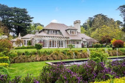 Parklands Country Garden & Lodges