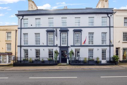 The Sleeping Bear Hotel Dorchester