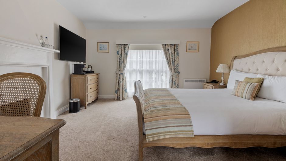The Sleeping Bear Hotel Dorchester Room
