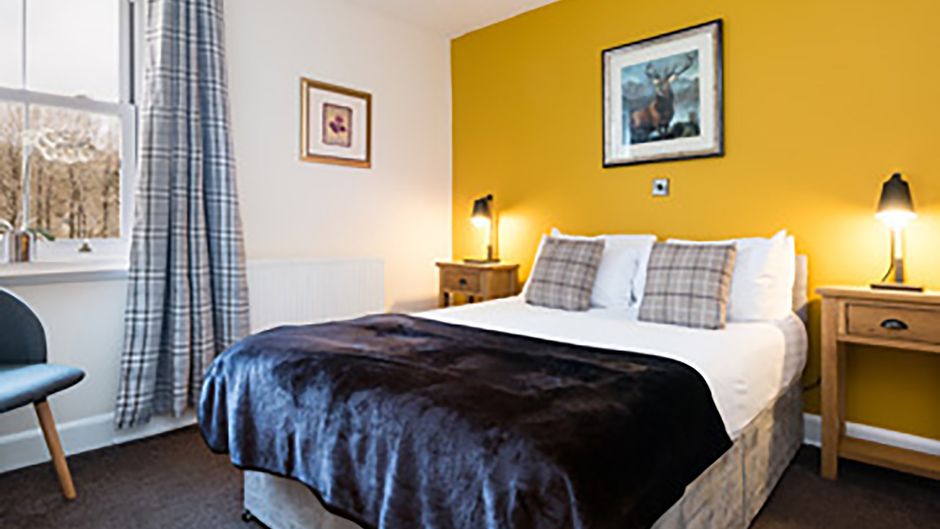 Killin Hotel Room