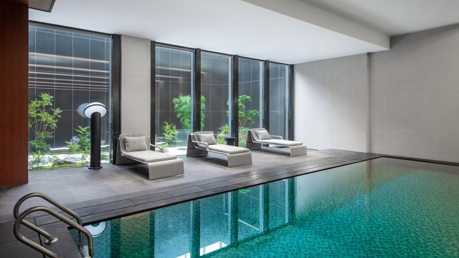 Holiday Inn Wuhan Houguan Lake Pool