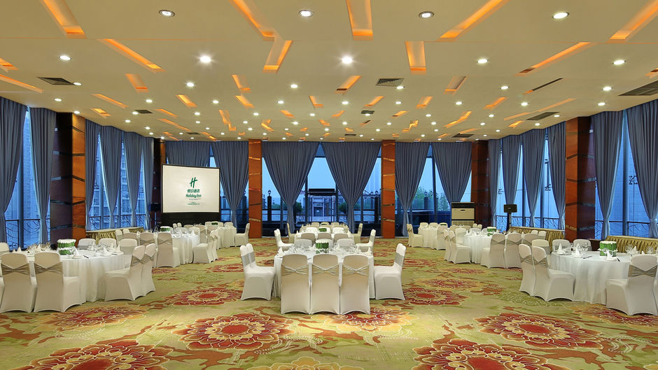 Holiday Inn Century City-WestTower Meeting