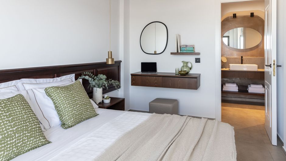 Albatros Hotel Room