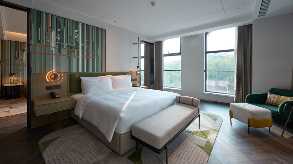 Holiday Inn Chongqing Science Hall Suite