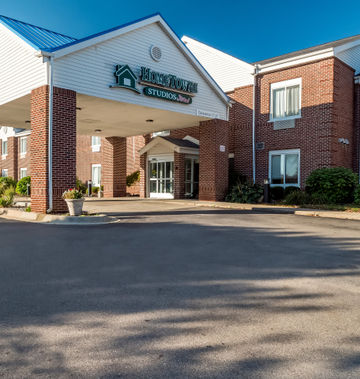 HomeTowne Studios East Lansing Okemos
