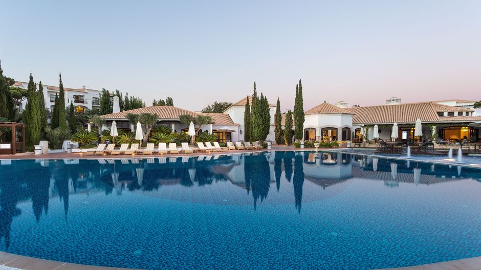 Pine Cliffs Residence, Luxury Collection Pool
