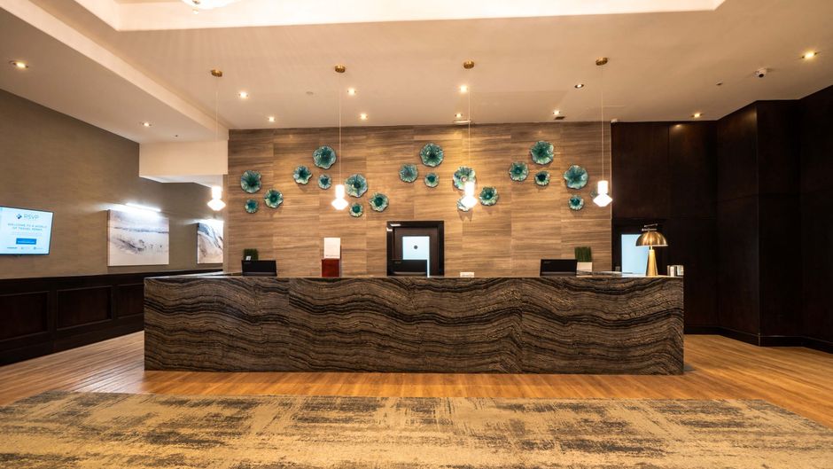 Sandman Hotel Vancouver City Centre Exterior