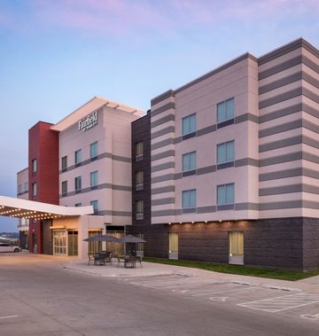 Fairfield Inn & Suites at MH Landing