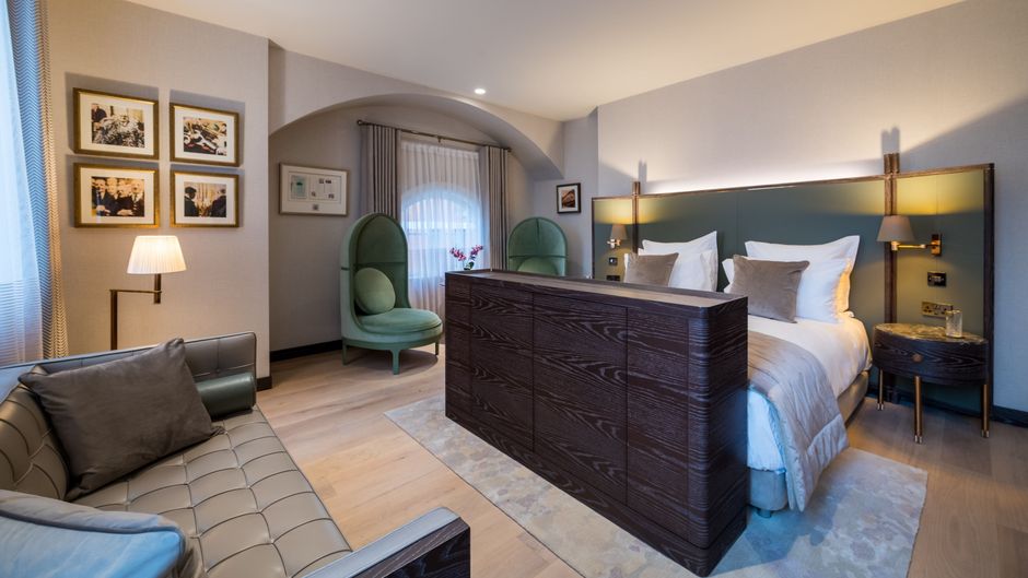 Stock Exchange Hotel Room