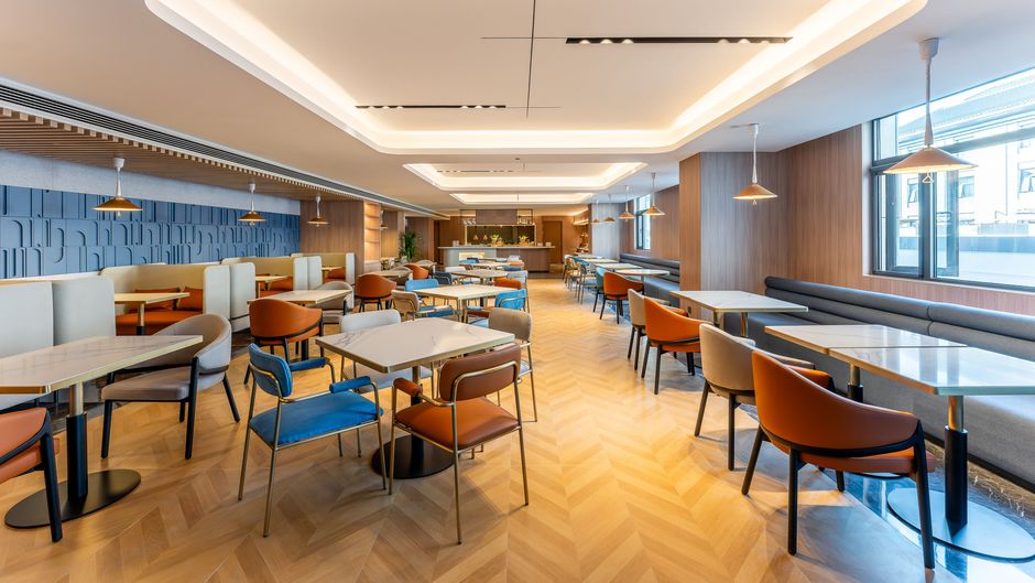 Holiday Inn Exp Longmen Pool