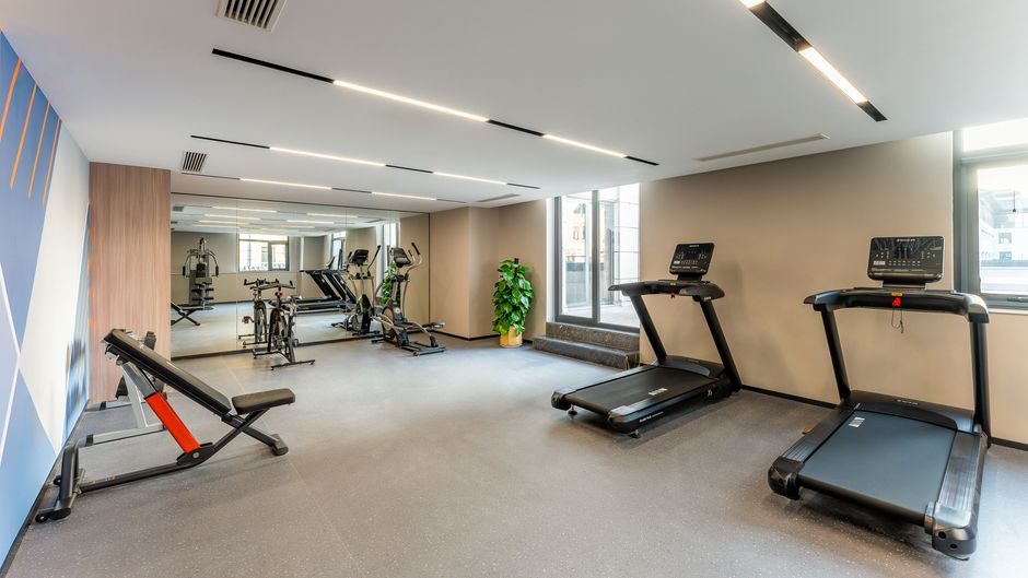 Holiday Inn Exp Longmen Health Club
