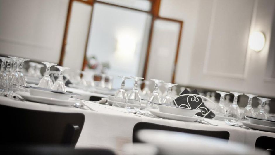 Hotel Touring Wellness & Beauty Restaurant