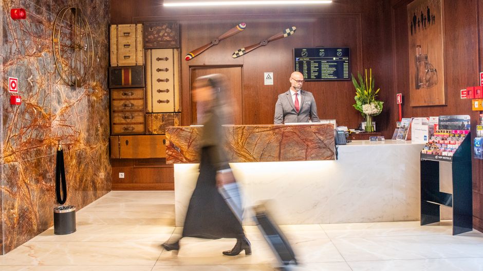 VIP Executive Picoas Hotel Lobby