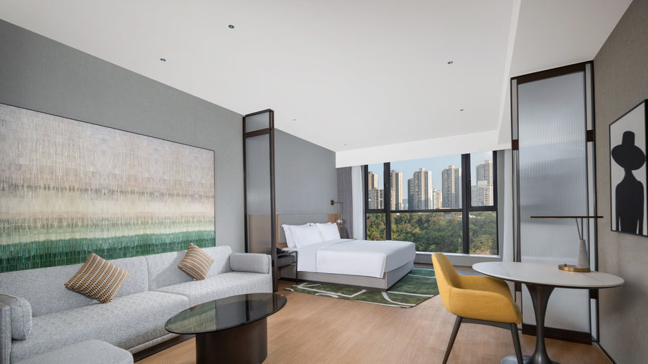 Holiday Inn Suites Nanan Suite