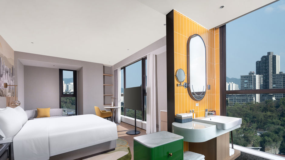 Holiday Inn Suites Nanan Room