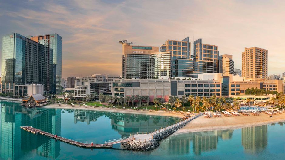 Beach Rotana Exterior