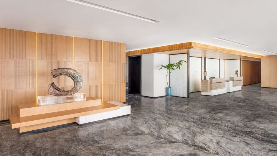 Fairfield by Marriott Yantai Lobby