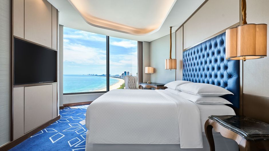Four Points by Sheraton Danang Suite