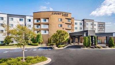 Courtyard Columbus/PhenixCity Riverfront