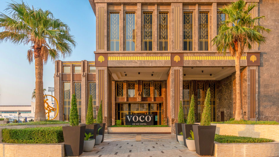 voco Doha West Bay Suites Exterior