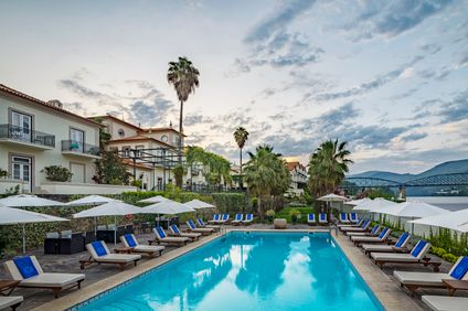 CS Vintage House Hotel