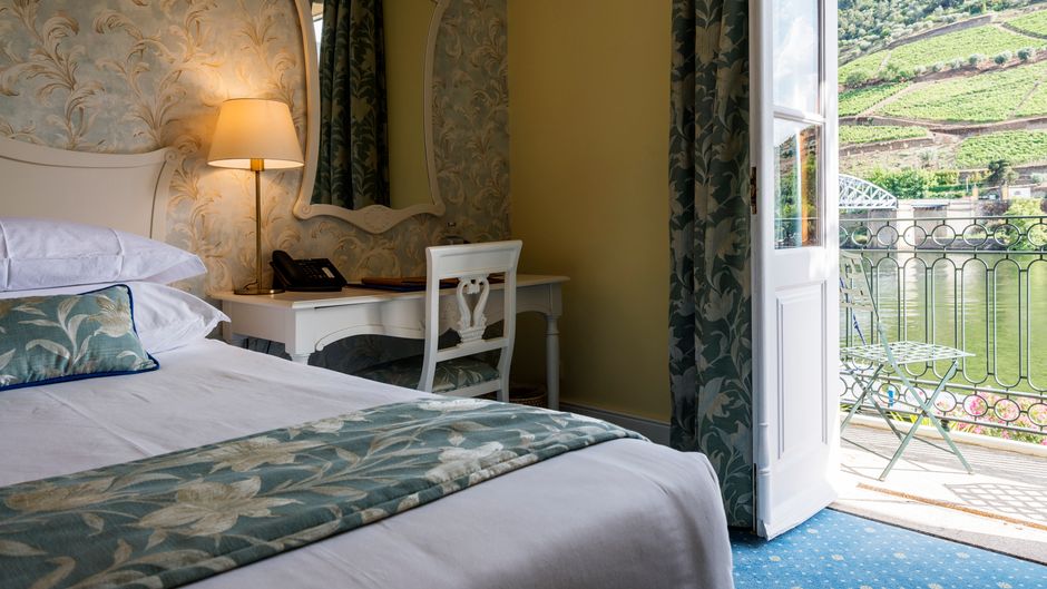 CS Vintage House Hotel Room