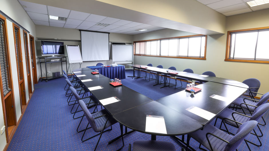 Sovereign Park Motor Inn Meeting