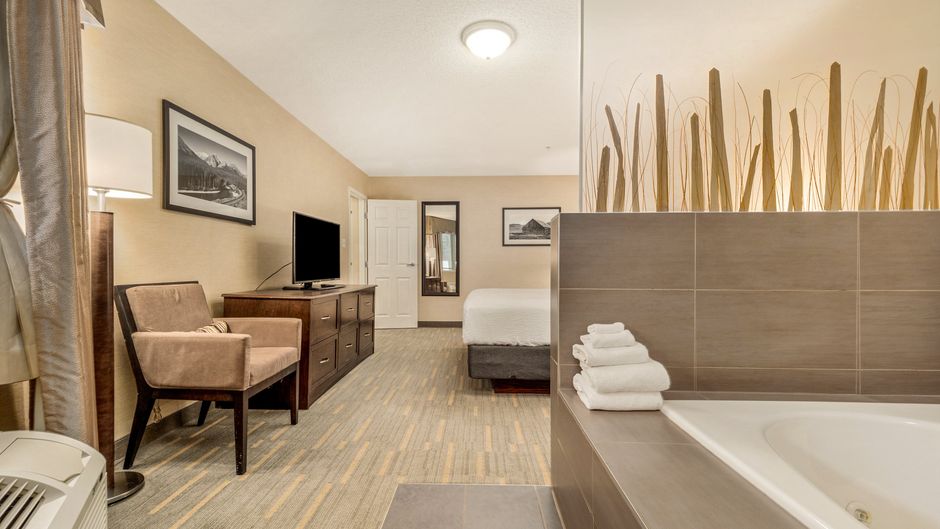 Holiday Inn Lethbridge Suite