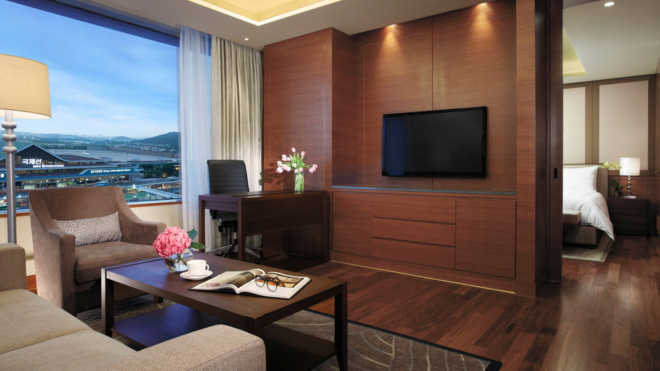 Lotte City Hotel Gimpo Airport Suite